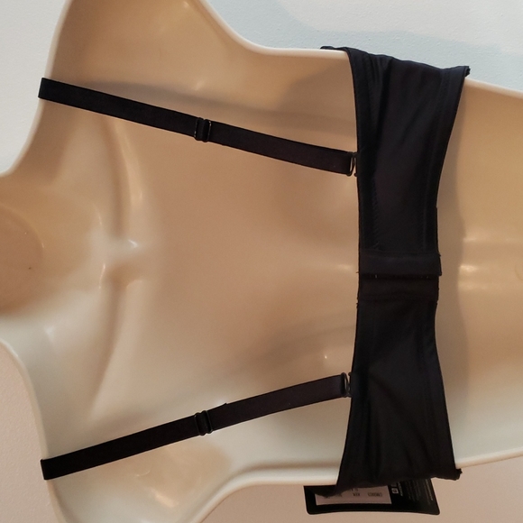 NWT Maidenform size 36C.  12-way adjustable straps. New with tags. - Picture 4 of 6